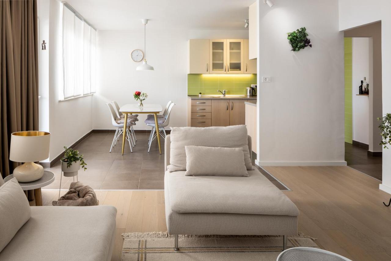 Apartment Nova 4* Dugi Rat Extérieur photo